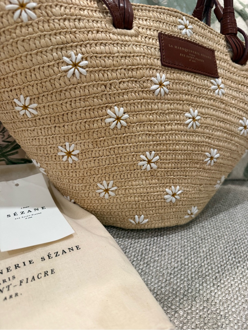Sezane Justine Basket Bag with Embroidered Flowers - Picture 3 of 16